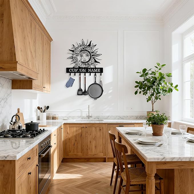 Personalized Moon Sun Key Holder Wall Mount, Custom Metal Key Holder for Wall with Name, Custom Keys Rack Hanger with Hooks for Entryway, Front Door, Hallway, Living Room, Kitchen