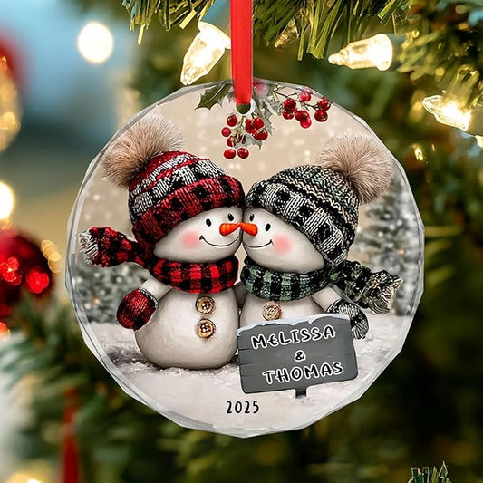 NAZENTI Personalized Snowman Couple Ornament 2025, Custom Glass Christmas Ornaments with Names, Snowman Lovers Holiday Decoration, Romantic Gift for Couples Newlyweds Keepsake 01