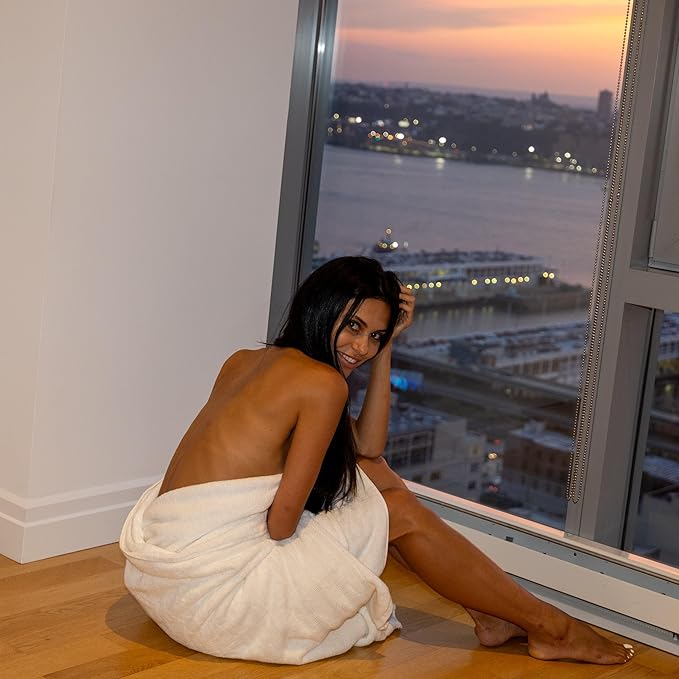 Mosobam Luxury Turkish 4pc XL Towel Set 35X70 16X30 White 700 GSM Bamboo Viscose & Aegean Turkish Combed Cotton