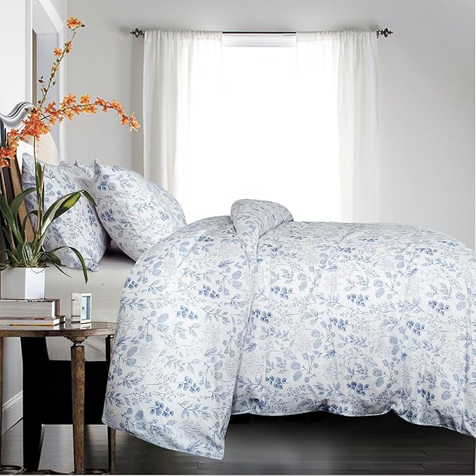 Floral Comforters Queen Size 3 Pieces Soft Chic Garden Style Blue Floral Print Lightweight Botanical Flower Comforter Set for All Seasons 1 Comforter and 2 Pillowcases