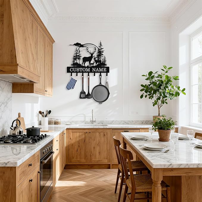 Personalized Key Holder Wall Mount, Custom Deer Metal Keys Holder for Wall with Name, Wall Key Hanger Rack with Hooks for Entryway, Front Door, Living Room, Kitchen, Bathroom, Garden