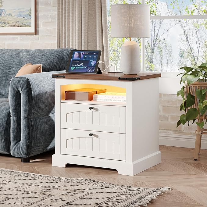 Vabches Nightstand with Charging Station, Vintage End Table with 2 Drawers, Wood Rustic Sofa Side Table with Open Storage Shelf for Bedroom, Living Room