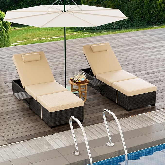 Outdoor Patio Rattan Chaise Lounge,Reclining Adjustable Pool Chaise Lounge Chair with Cushion,PE Wicker, Steel Frame, Sunbathing Chair for Beach, Yard, or Poolside, Set of 2 (Brown)