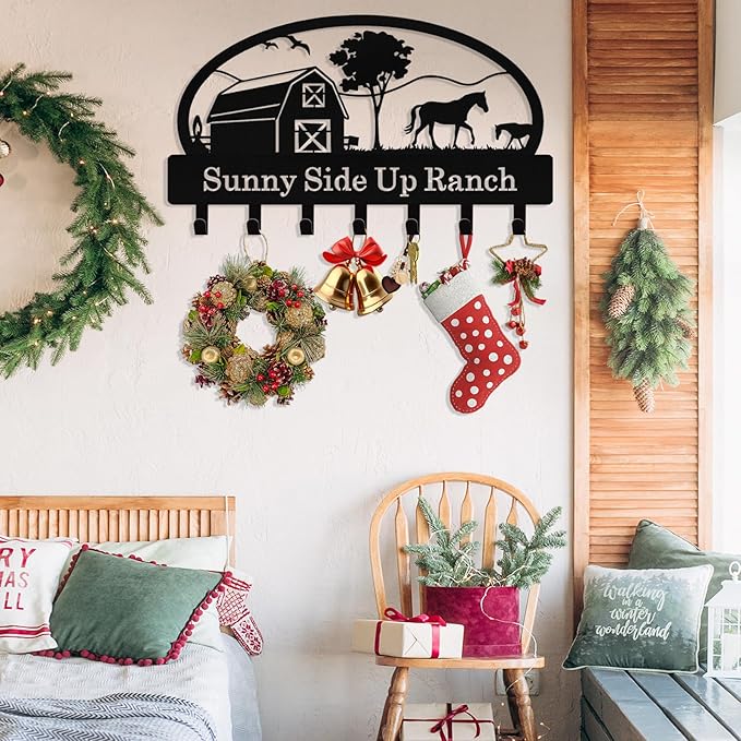 Personalized Deer Forest Key Holder Wall Mount, Custom Metal Key Holder for Wall with Name, Custom Keys Rack Hanger with Hooks for Entryway, Front Door, Hallway, Living Room, Kitchen