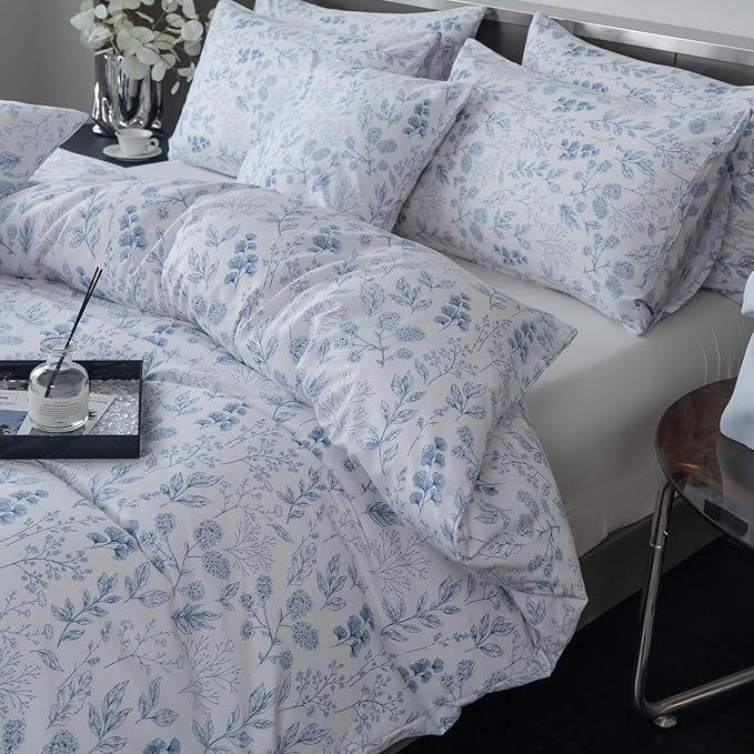 Floral Comforters Queen Size 3 Pieces Soft Chic Garden Style Blue Floral Print Lightweight Botanical Flower Comforter Set for All Seasons 1 Comforter and 2 Pillowcases