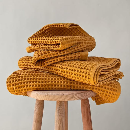 Püskül - Luxury Waffle Towel Set for Bathroom 4 Pieces Mustard, Premium Quality Organic 100% Turkish Cotton 2 Hand and 2 Bath Towels, Quick Dry Thin Waffle Towels, Made in Turkiye (Mustrad Yellow)