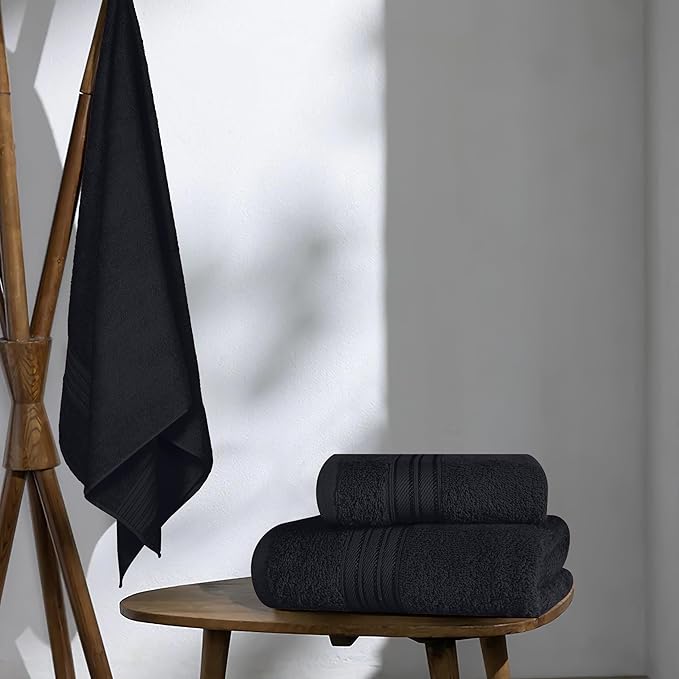 BOUTIQUO Ultra Soft 3 Pack Cotton Towel Set, Contains a Bath Towels 28x55 inch, a Hand Towels 16x24 inch & a Wash Coths 12x12 inch, Ideal Everyday use, Compact & Lightweight - Black