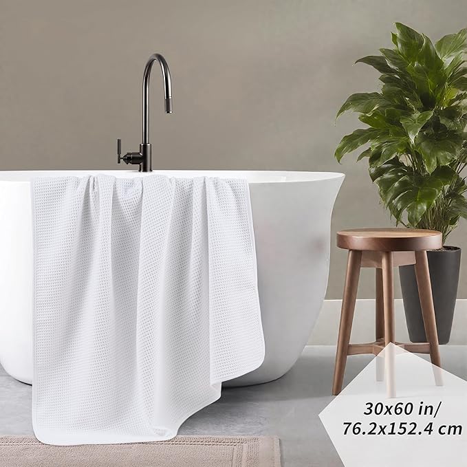 POLYTE 380 GSM Microfiber Oversize Quick Dry Lint Free Waffle Bath Towel for Body, 60 x 30 in, Set of 2