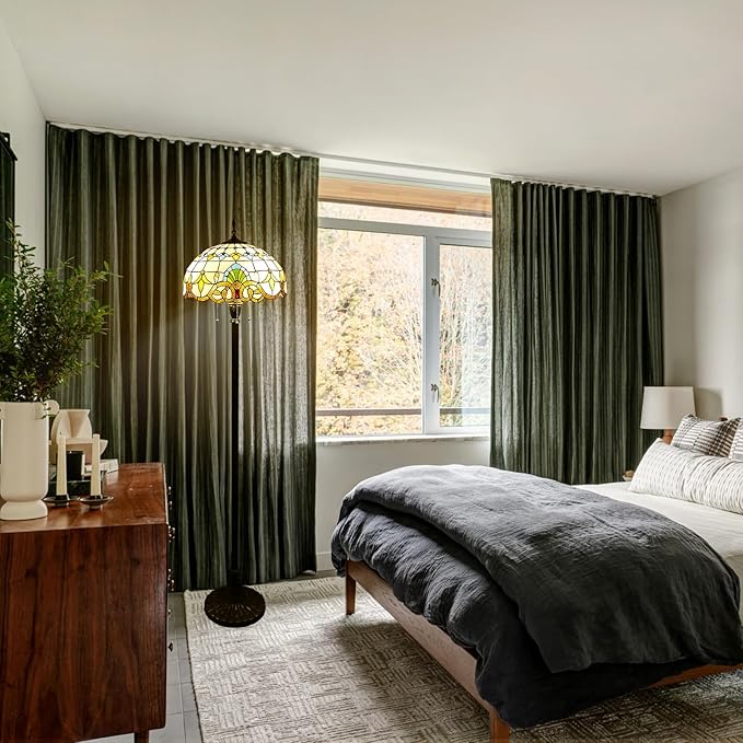 Tiffany Floor Lamp 3 Lights Baroque Stained Glass Standing Reading Light Antique Pole Corner Lamp for Living Room Bedroom Home Office,15.74 inch