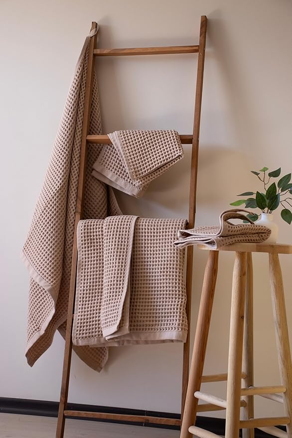 Püskül - Luxury Waffle Towel Set for Bathroom 4 Pieces Beige, Premium Quality Organic 100% Turkish Cotton 2 Hand and 2 Bath Towels Sets, Quick Dry Thin Waffle Towels, Made in Turkiye (Beige)