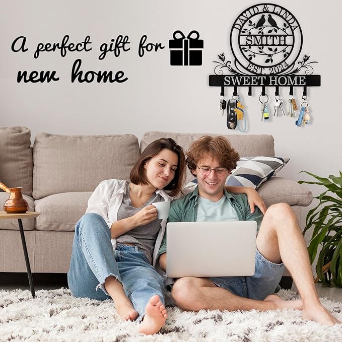 Key Holder for Wall, Personalized Couple's Name Key Rack Coat Rack, Metal Key Holder Wall Mount for Housewarming Gifts, Key Hook Wall Hanging Bedroom Hallway Decor