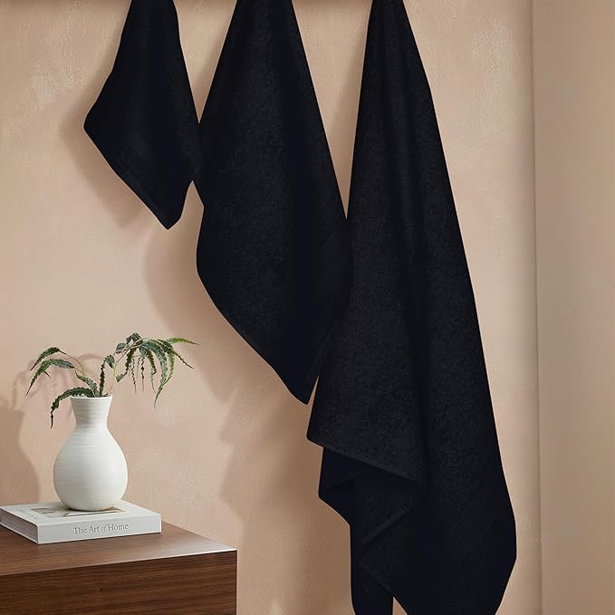 BOUTIQUO Ultra Soft 3 Pack Cotton Towel Set, Contains a Bath Towels 27x54 inch, a Hand Towels 16x24 inch & a Wash Coths 12x12 inch, Ideal Everyday use, Compact & Lightweight - Black