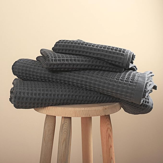 Püskül - Luxury Waffle Towel Set for Bathroom 4 Pieces Anthracite, Premium Quality Organic 100% Turkish Cotton 2 Hand and 2 Bath Towels, Quick Dry Thin Waffle Towels, Made in Turkiye (anthracithe)