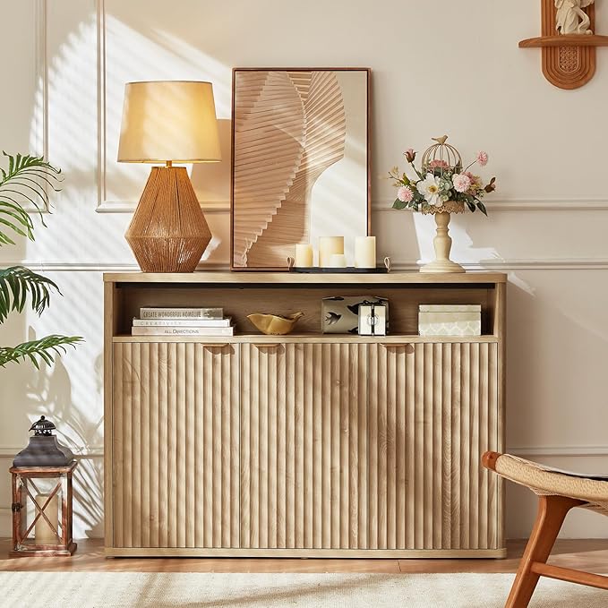 LEYAOYAO Buffet Cabinet with Storage, 45" Wide Fluted Accent Sideboard Credenza with 3 Doors & Open Storage Shelf, Modern Kitchen Wood Media Console Cabinet for Dining Room, Entryway, Natural Oak