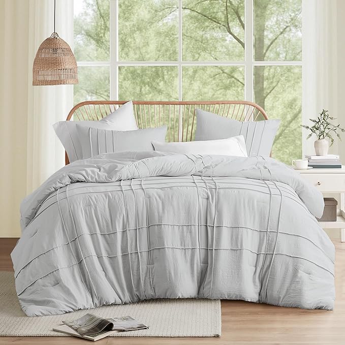 Comfort Spaces Silver Twin Size Comforter Set - 2 Pieces Pintuck Pleated Bedding Sets, All Season Lightweight, Extra Softness Pre-Washed Microfiber Twin Bed Set, Shams, Twin