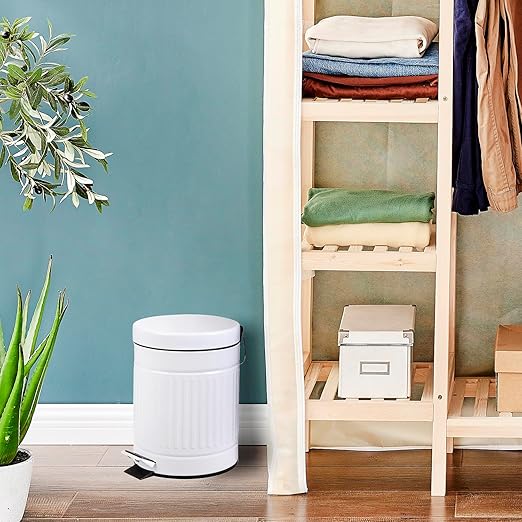 5 L Round Step Pet Trash with Lid,Mini Metal Pedal Bin,Small Garbage Can Wastebasket for Home,Car or Office，White