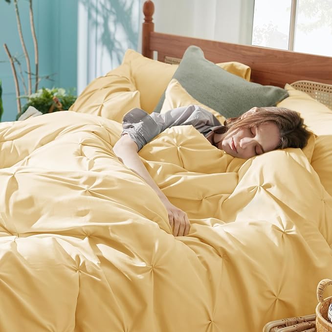 Bedsure Twin Comforter Set Yellow - Bed in a Bag Twin Size Bedding 5 Pieces, GentleSoft™ Pintuck Bed Set Gift for Family, Pinch Pleat Yellow Comforter with Sheets, Pillowcase & Sham