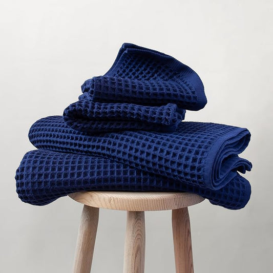 Püskül - Luxury Waffle Towel Set for Bathroom 4 Pieces Navy Blue, Premium Quality Organic 100% Turkish Cotton 2 Hand and 2 Bath Towels Sets, Quick Dry Thin Waffle Towels, Made in Turkiye (Navy Blue)