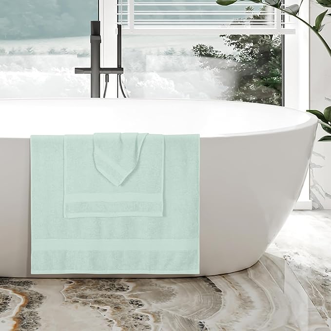 BOUTIQUO Ultra Soft 3 Pack Cotton Towel Set, Contains a Bath Towels 27x54 inch, a Hand Towels 16x24 inch & a Wash Coths 12x12 inch, Ideal Everyday use, Compact & Lightweight - Sea Green