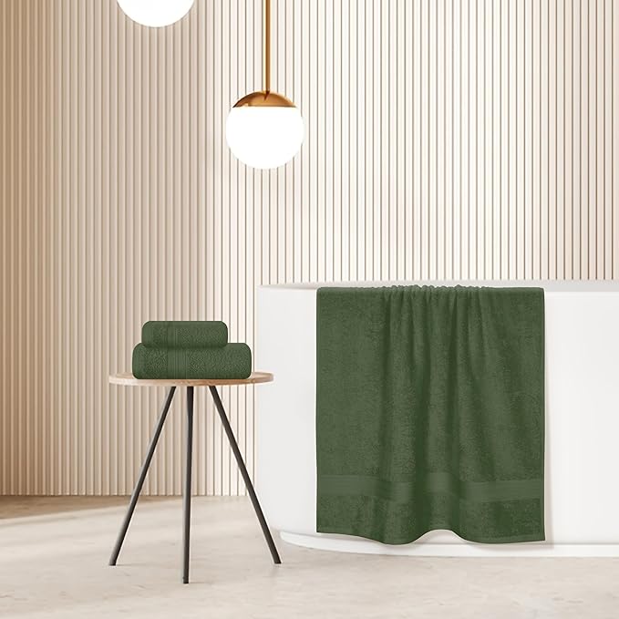 BOUTIQUO Ultra Soft 3 Pack Cotton Towel Set, Contains a Bath Towels 27x54 inch, a Hand Towels 16x24 inch & a Wash Coths 12x12 inch, Ideal Everyday use, Compact & Lightweight - Olive Green