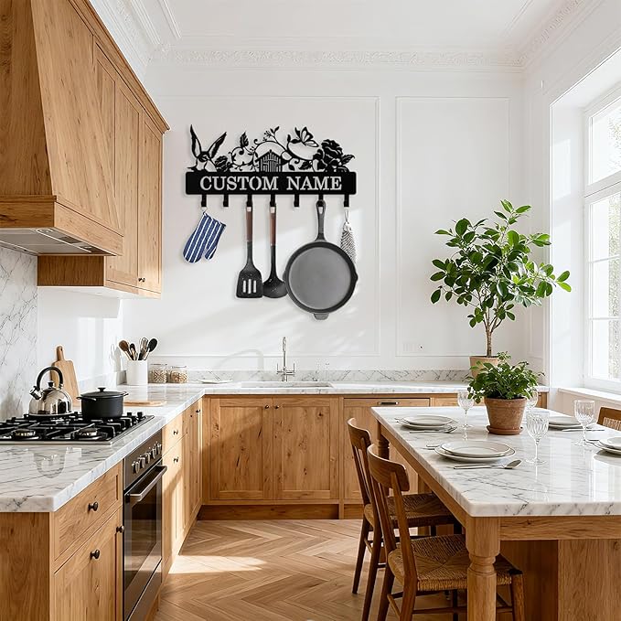 Personalized Key Holder Wall Mount, Custom Metal Bird Butterfly Keys Holder for Wall with Name, Wall Key Hanger Rack with Hooks for Entryway, Front Door, Living Room, Kitchen, Bathroom, Garden