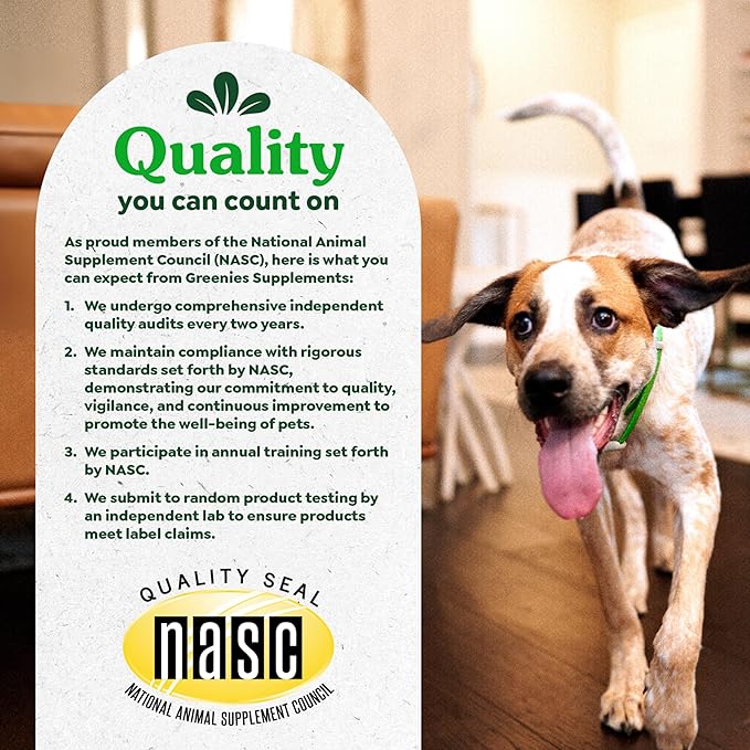 Greenies Dog Supplements 8-in-1 Multi-Benefit Chicken Flavor, 15.5 oz. Container, 80 Count