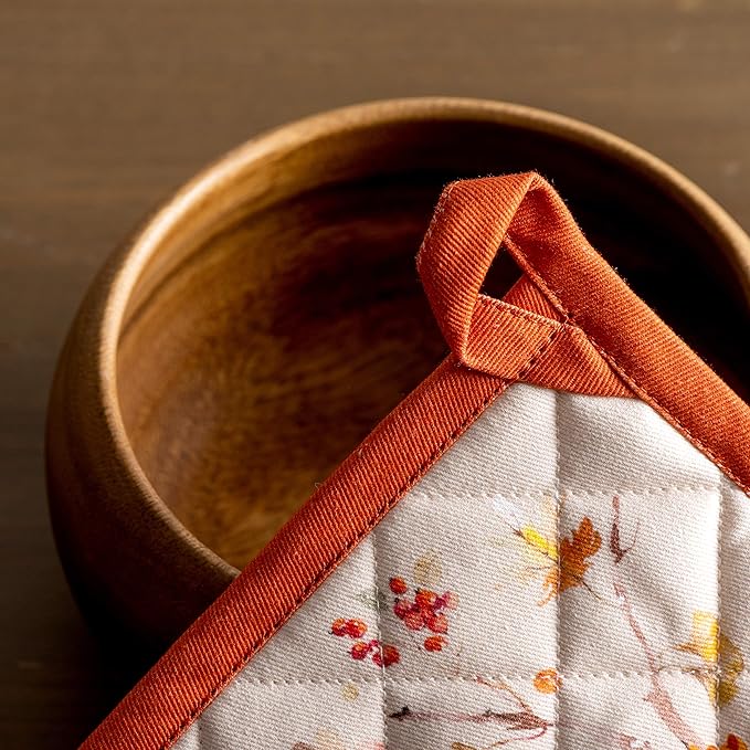 Maison d' Hermine Pot Holders Set 100% Cotton Heat Resistant Potholders 8" x 8" Hot Pads with Loop for Thanksgiving Christmas Decorations BBQ Baking Handling Hot Pans (Pack of 2, Kelim - Prairie)