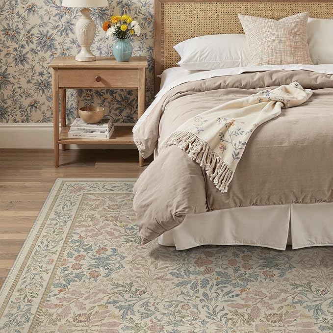 GENIMO 5x7 Washable Area Rug, Non-Slip Vintage Boho Floral Carpet, Soft Low-Pile Thin Bedroom Rug for Living Room, Dining Room, Nursery, Beige Pink