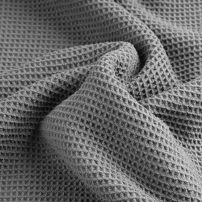 POLYTE 380 GSM Microfiber Oversize Quick Dry Lint Free Waffle Bath Towel for Body, 60 x 30 in, Set of 2