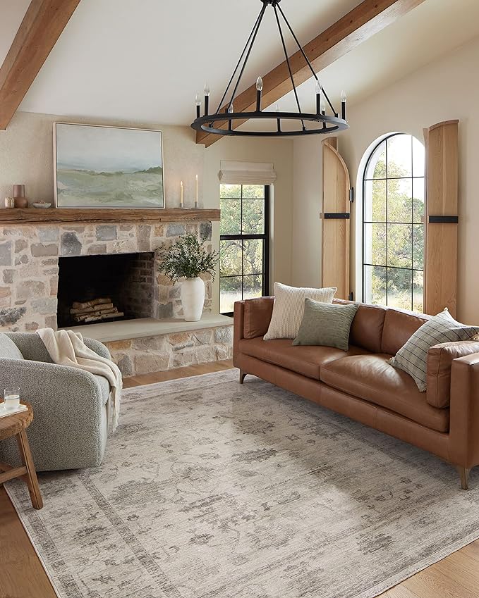 Loloi Magnolia Home by Joanna Gaines Millie Collection MIE-01 Silver/Dove 2'-7" x 10'-0", .25" Pile Height, Runner Rug