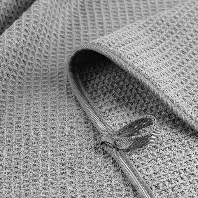 POLYTE 380 GSM Microfiber Oversize Quick Dry Lint Free Waffle Bath Towel for Body, 60 x 30 in, Set of 2