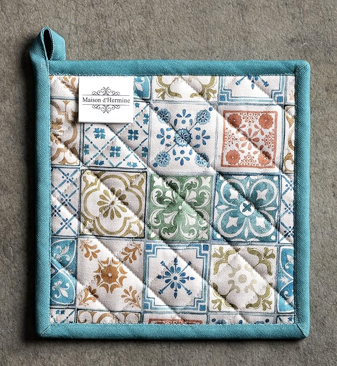 Maison d' Hermine Pot Holders Set 100% Cotton Heat Resistant Potholders 8" x 8" Hot Pads with Loop BBQ, Cooking, Baking, Grilling, Kitchen, Handling Hot Pans Spring/Summer (Pack of 2, Agrume)