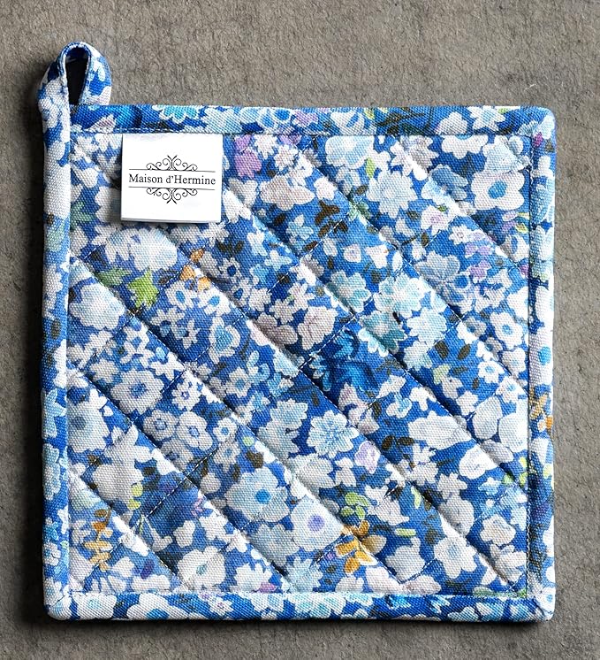 Maison d' Hermine Pot Holders Set 100% Cotton Heat Resistant Potholders 8" x 8" Hot Pads with Loop BBQ, Cooking, Baking, Grilling, Kitchen, Handling Hot Pans Spring/Summer (Pack of 2, Summer Blues)