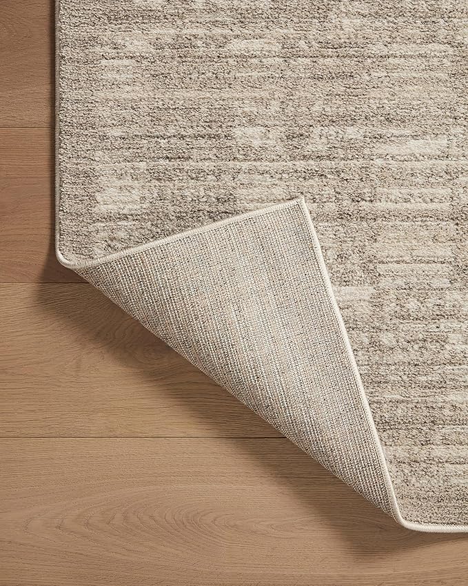 Loloi Darby Collection DAR-07 Pebble/Sand 6'-7" x 9'-3" Area Rug